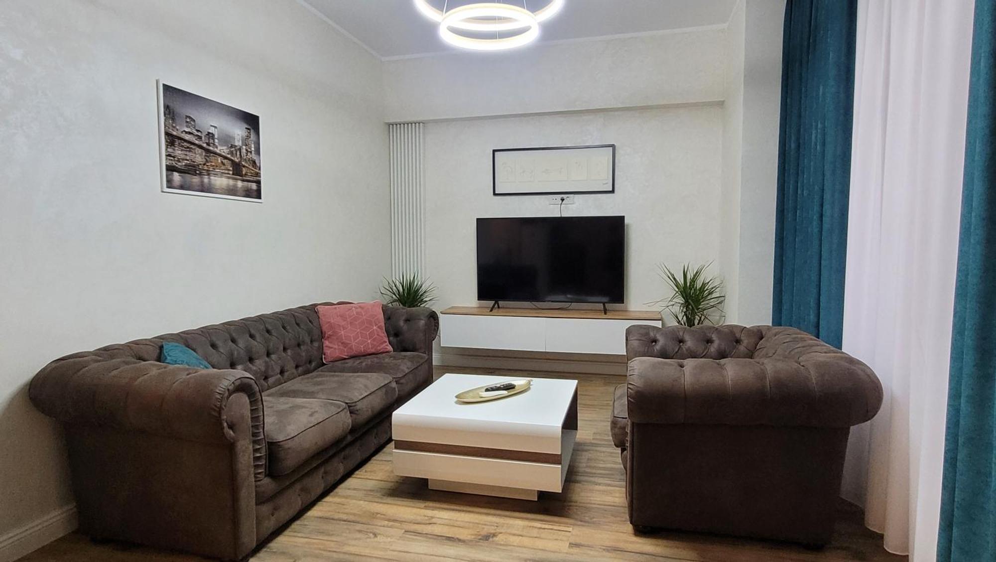 White Platan Apartment Iasi Exterior photo