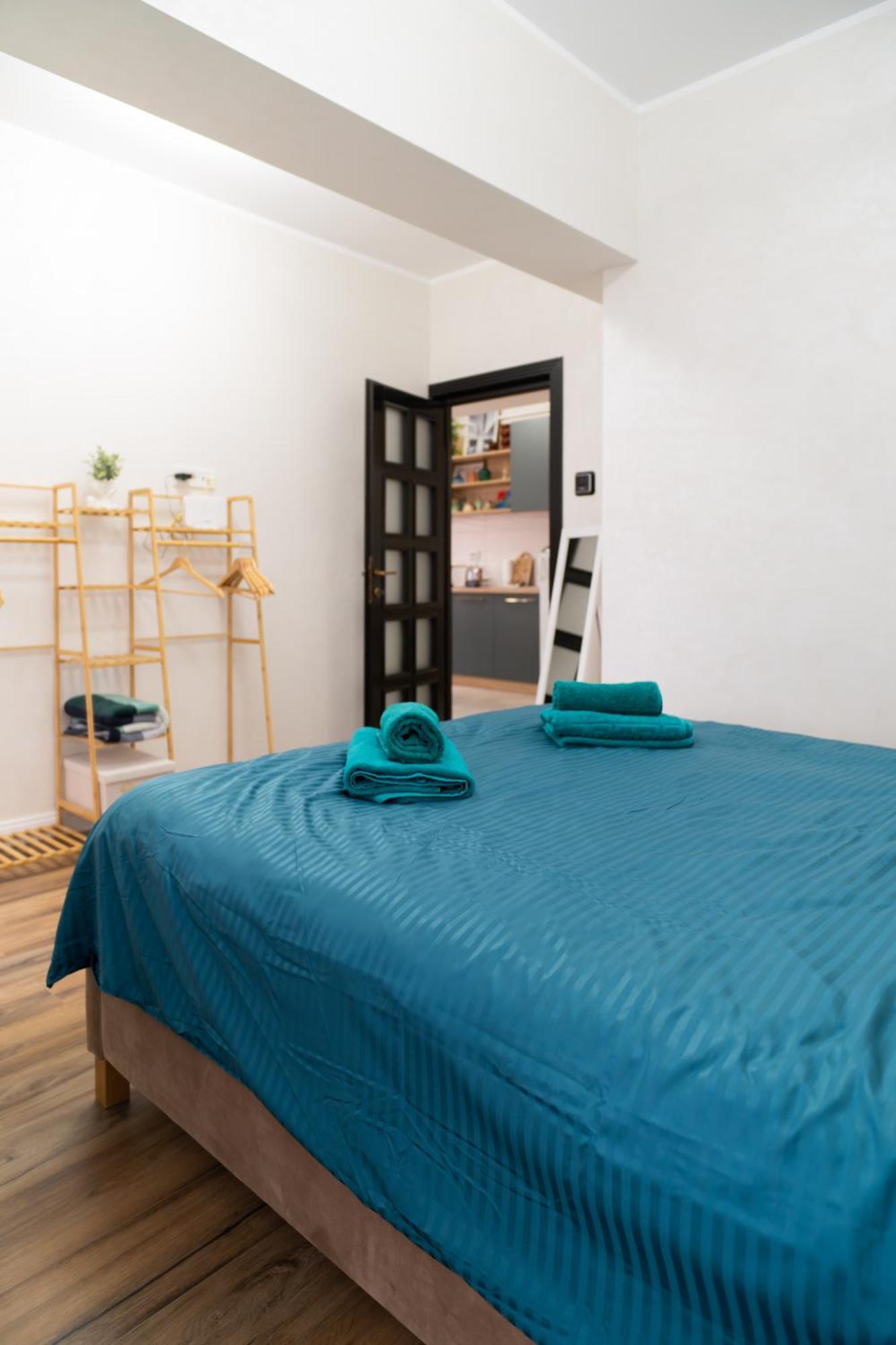 White Platan Apartment Iasi Exterior photo